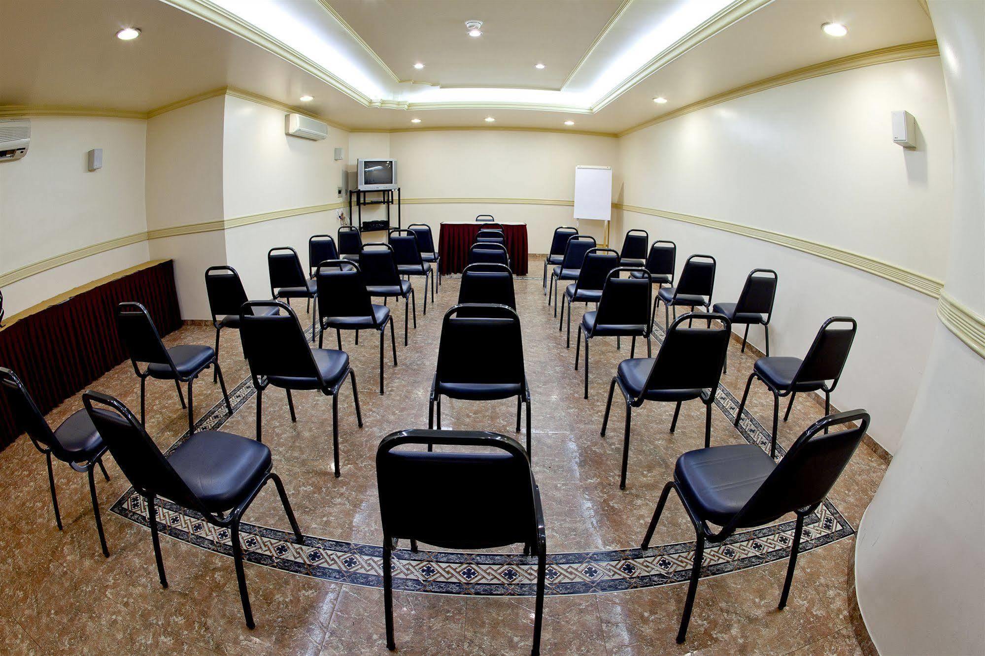 Lider Hotel Manaus Esterno foto