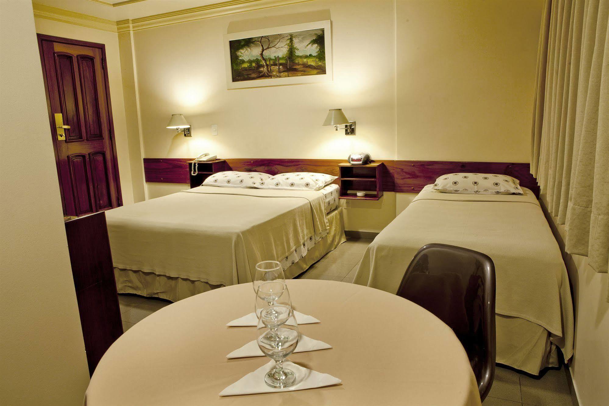 Lider Hotel Manaus Esterno foto