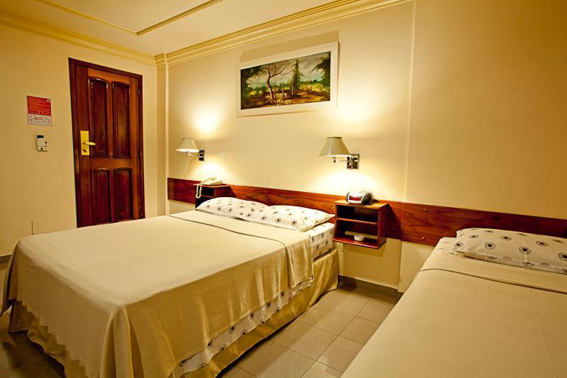 Lider Hotel Manaus Esterno foto